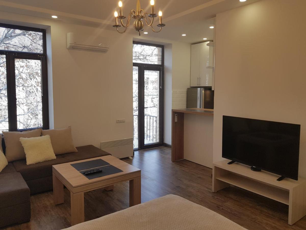 יירבאן Cascade White Luxury Apartment מראה חיצוני תמונה