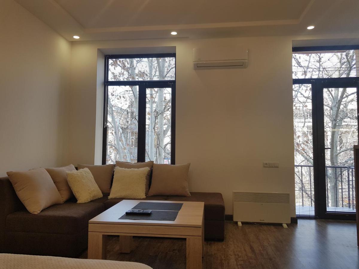 יירבאן Cascade White Luxury Apartment מראה חיצוני תמונה