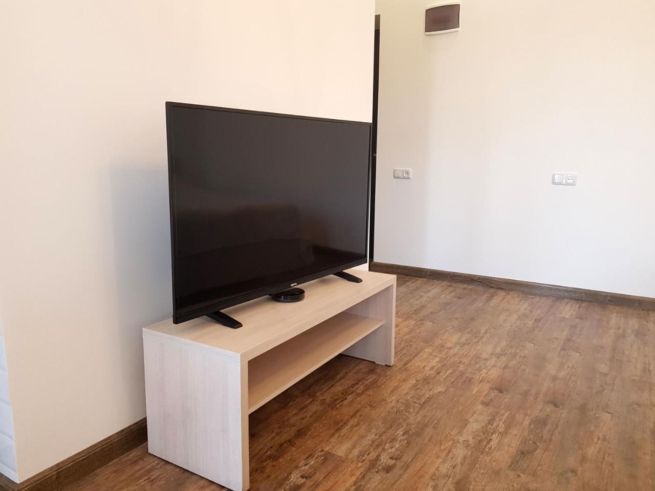 יירבאן Cascade White Luxury Apartment מראה חיצוני תמונה