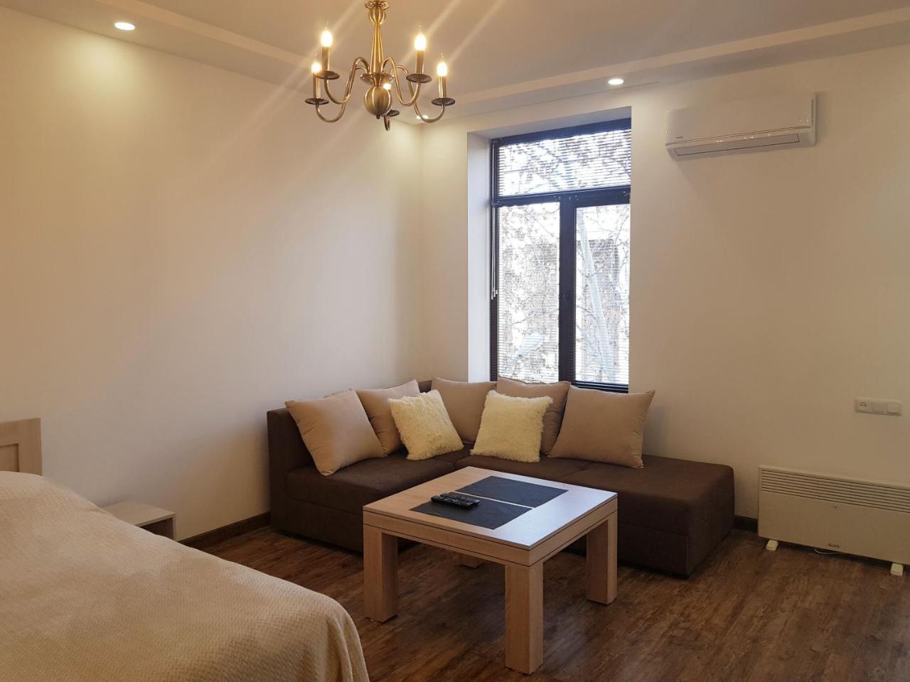 יירבאן Cascade White Luxury Apartment מראה חיצוני תמונה
