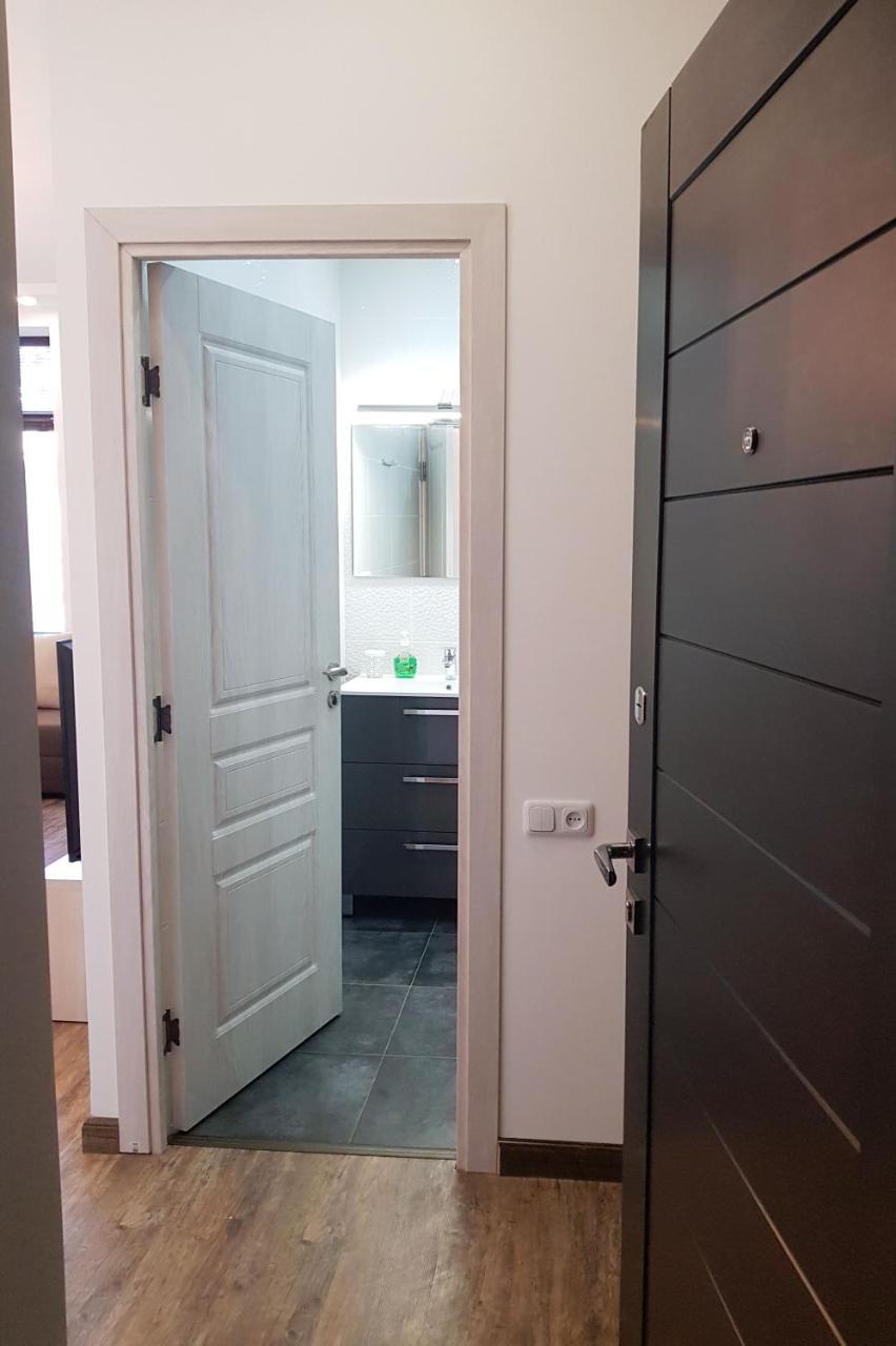 יירבאן Cascade White Luxury Apartment מראה חיצוני תמונה