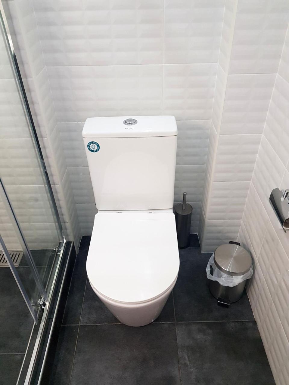 יירבאן Cascade White Luxury Apartment מראה חיצוני תמונה