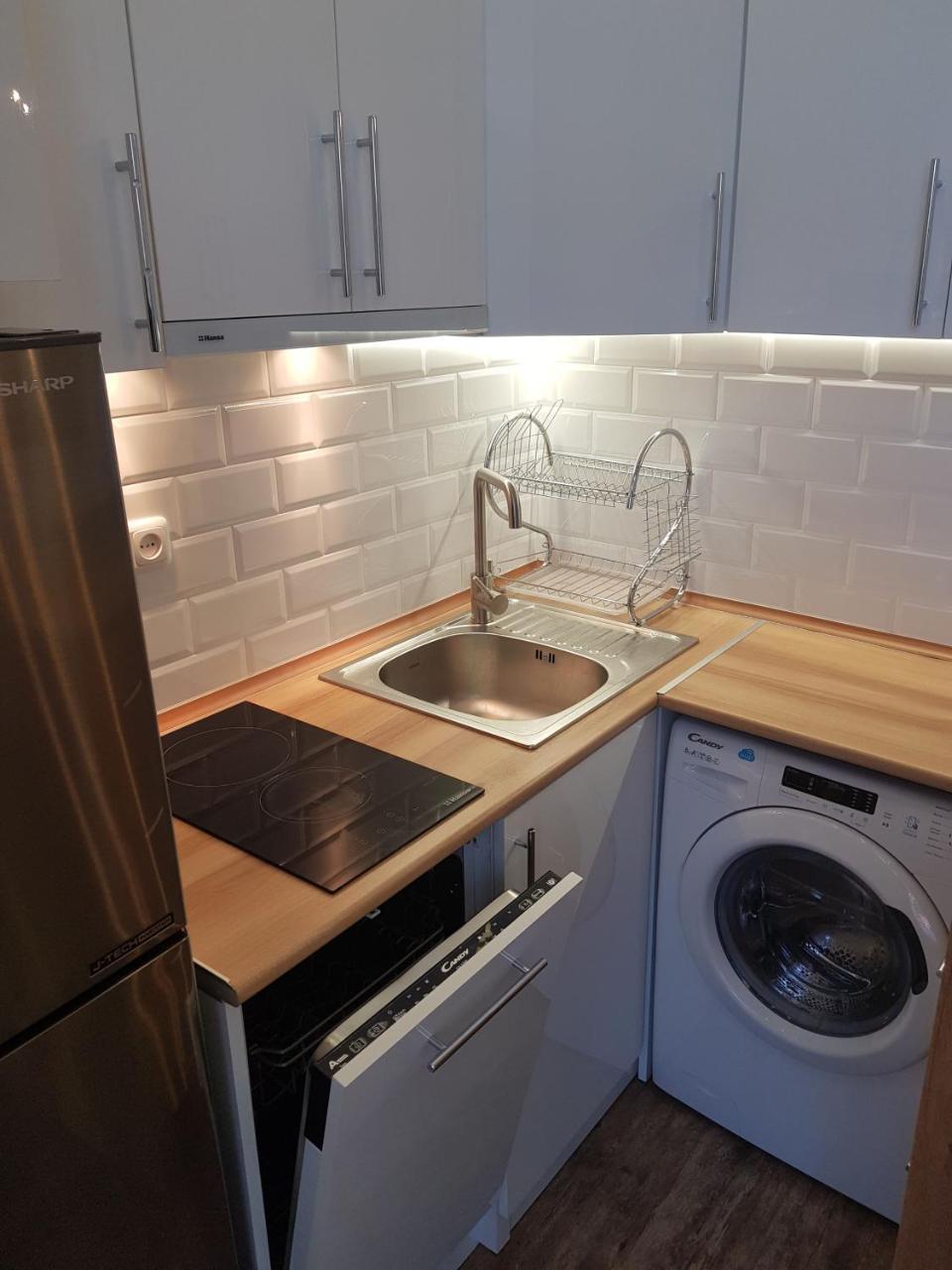 יירבאן Cascade White Luxury Apartment מראה חיצוני תמונה